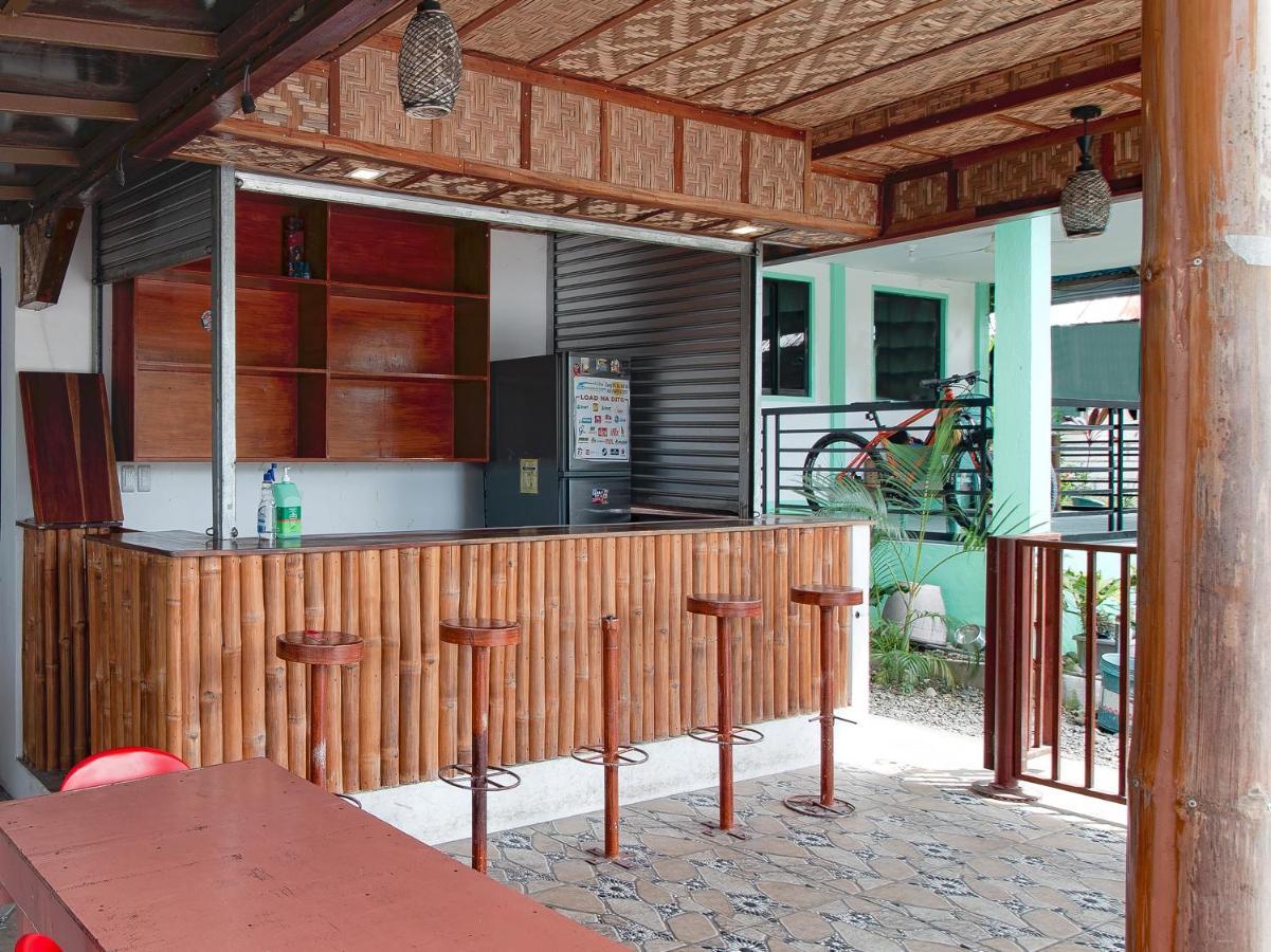 Oyo 777 Rn Guesthouse Moalboal Esterno foto